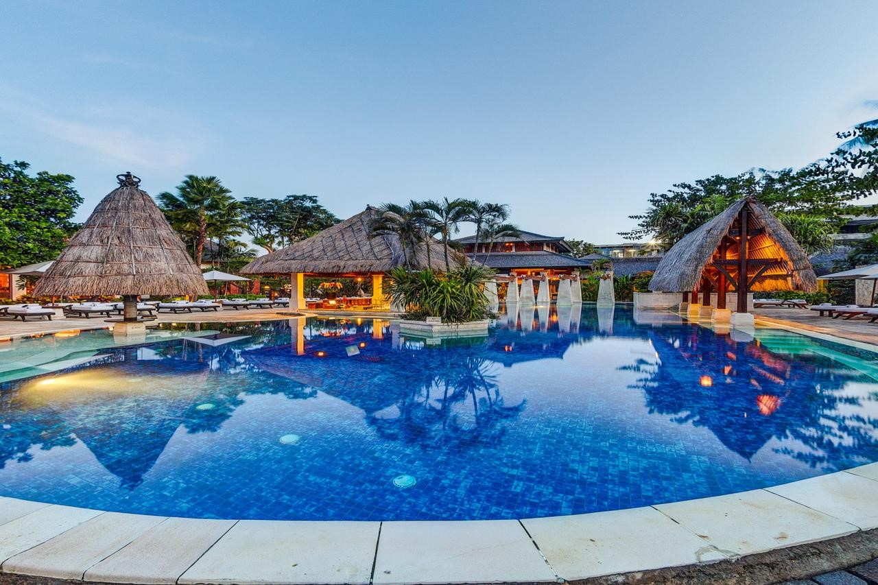 Hướng dẫn book vé máy bay và phòng khách sạn khi du lịch Bali
