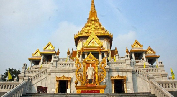Chùa Phật Vàng nổi tiếng tại Thái Lan